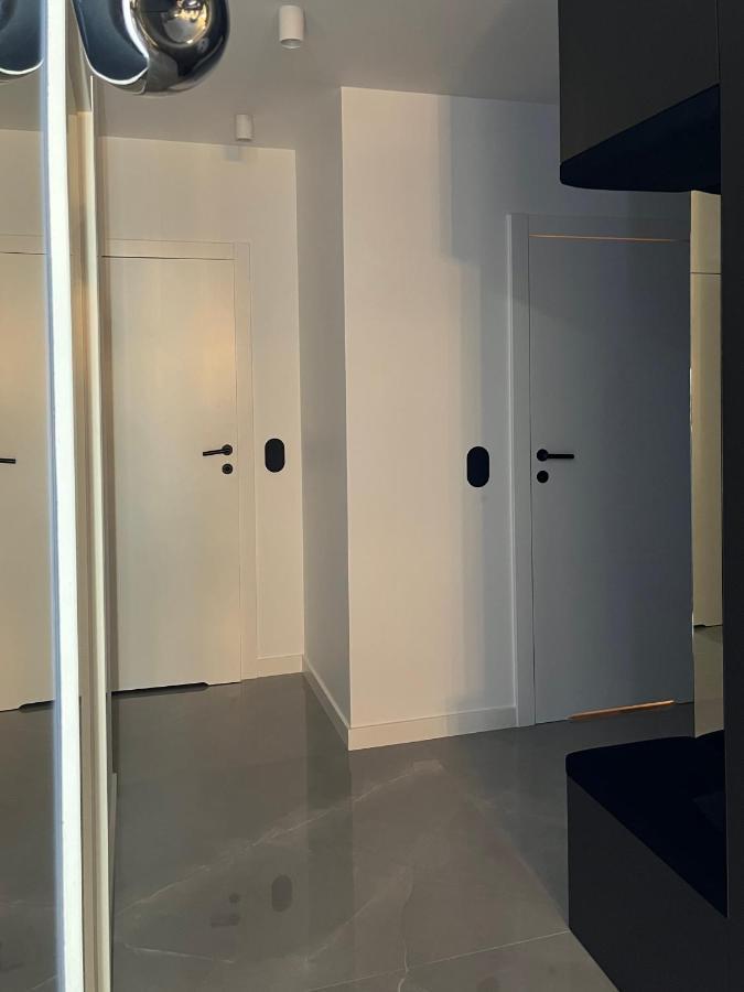 Apollo Luxury Apartment Dolny 소포트 외부 사진