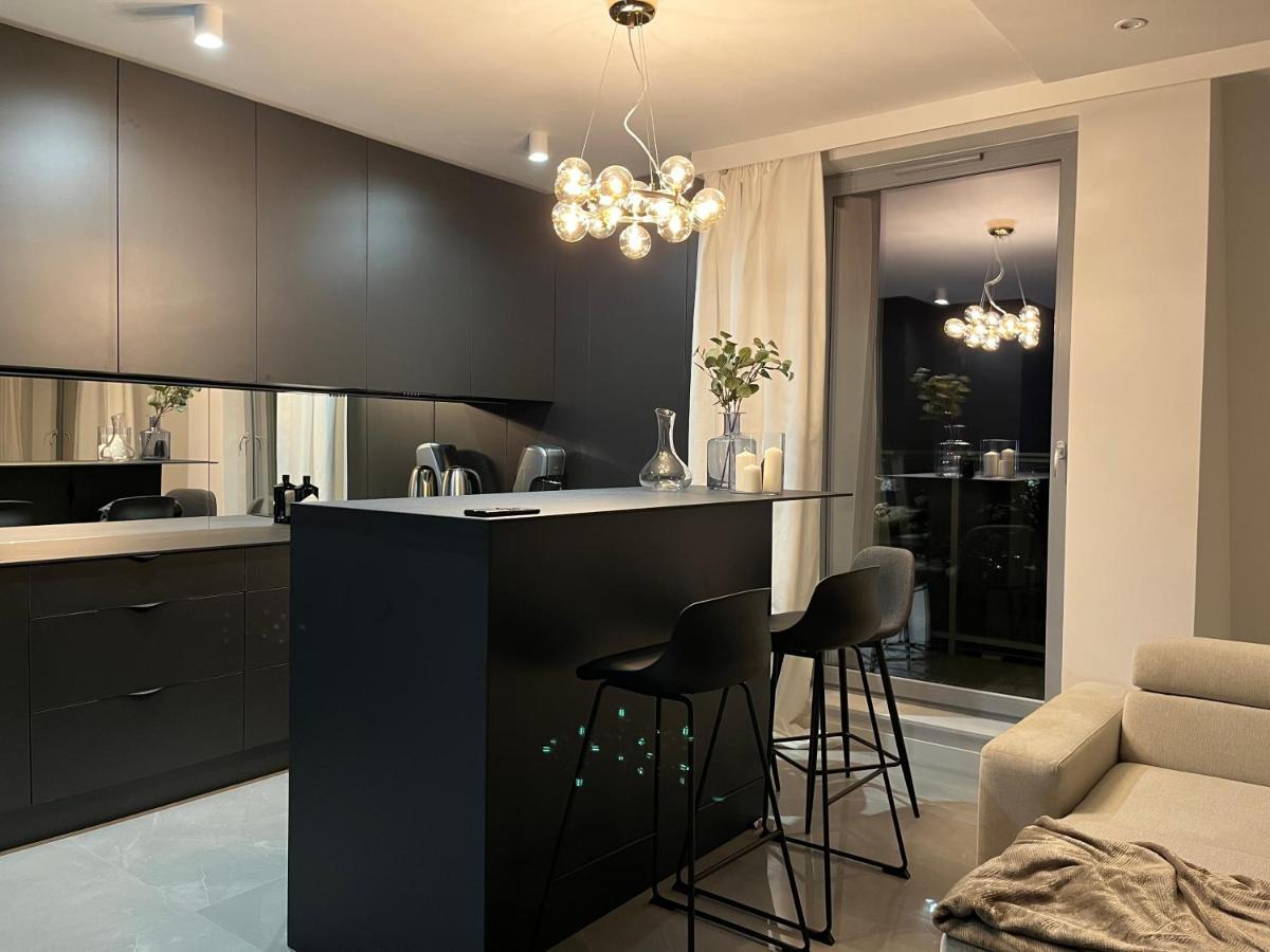Apollo Luxury Apartment Dolny 소포트 외부 사진